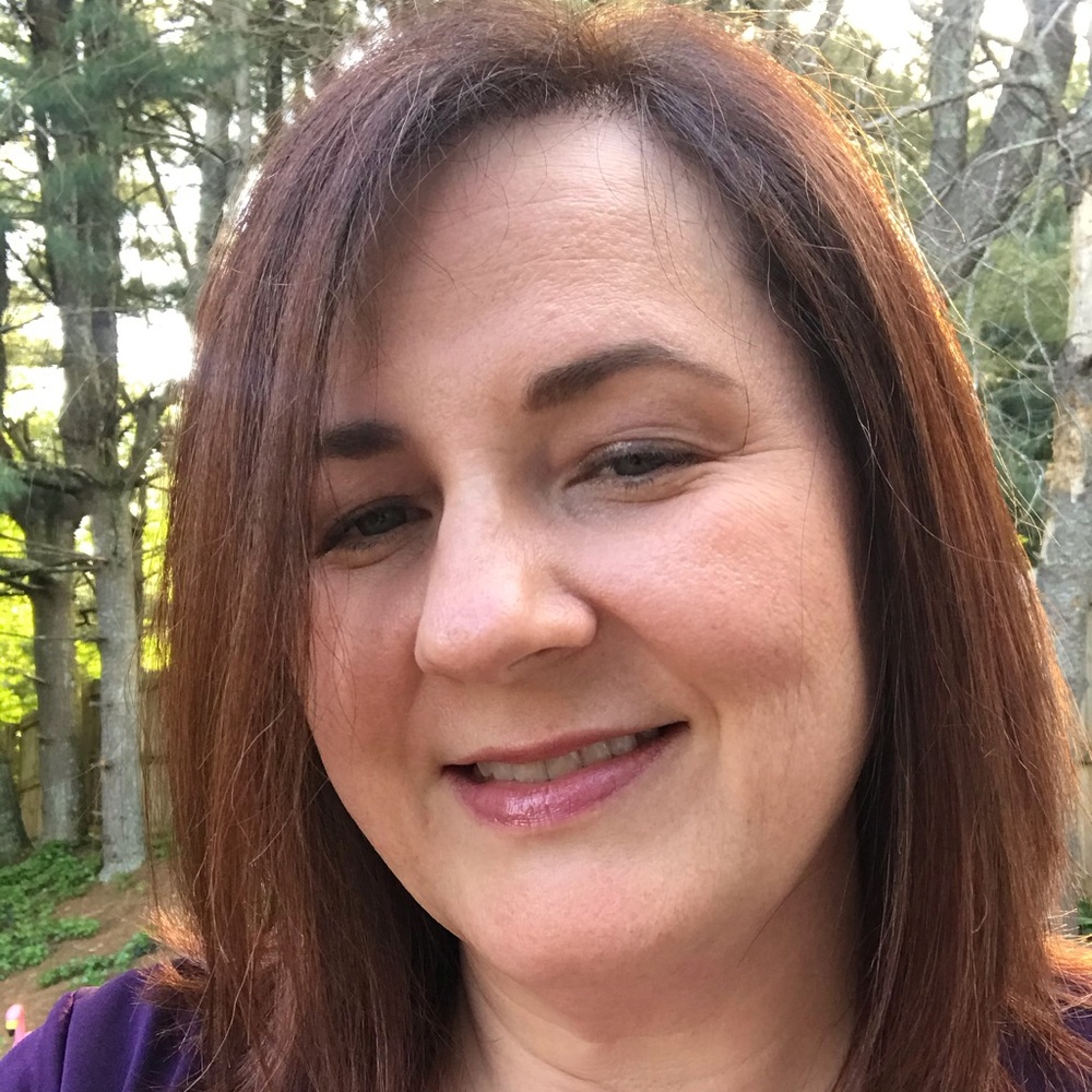 Meet your Posher, Leslie